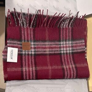 NWT Ozwear 100% wool scarf
